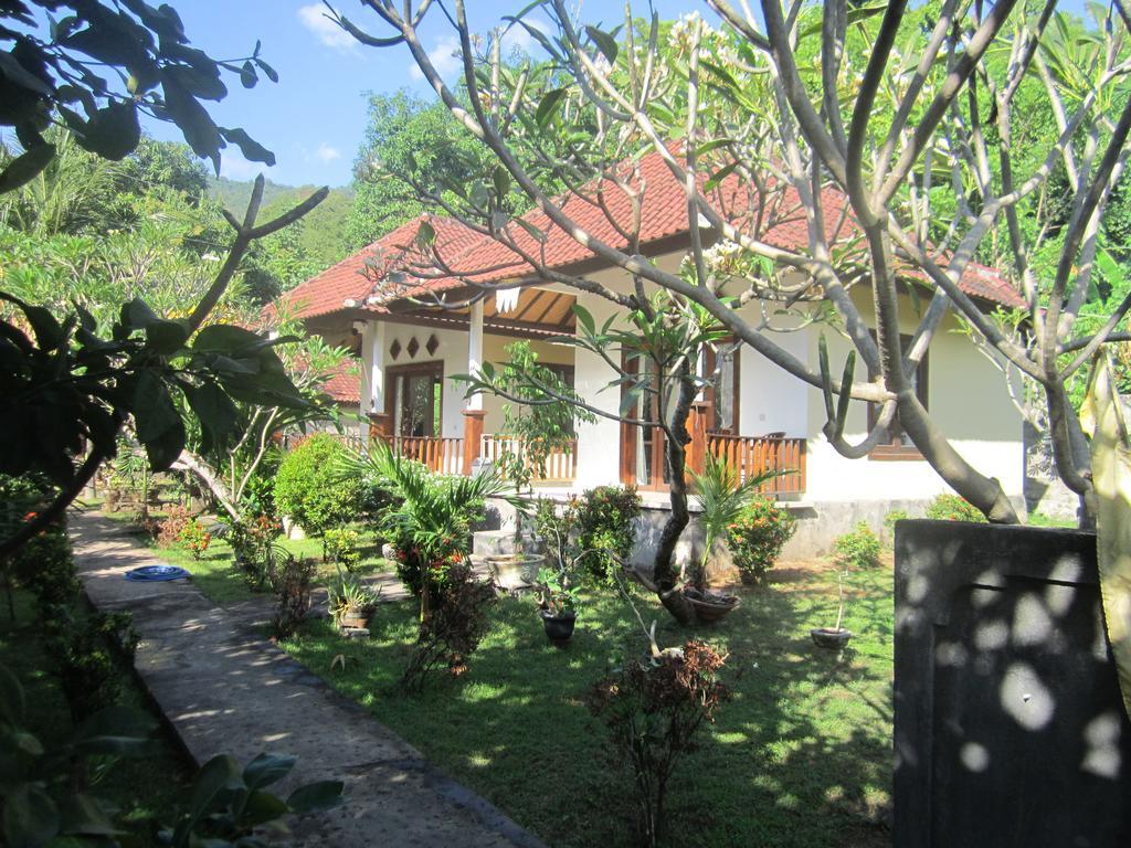 Teman Teman Bungalows 1 Amed Exterior foto